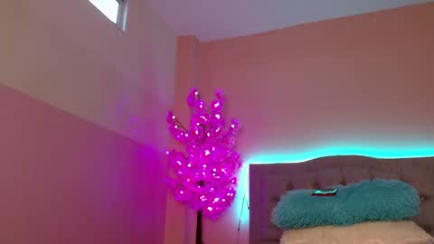 Kiara Benedetti online show from November 29, 2025, 10:02 pm