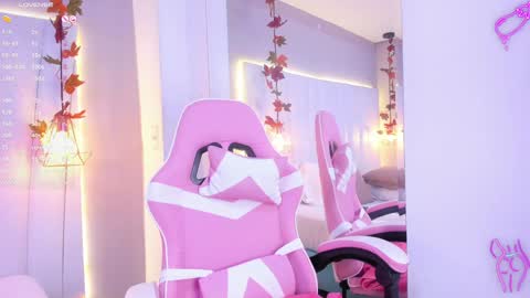 kiarha  online show from December 12, 2024, 6:47 am