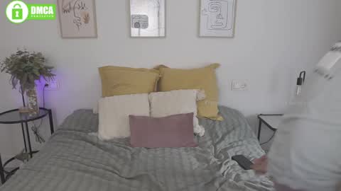 Manu online show from March 5, 2025, 10:00 am