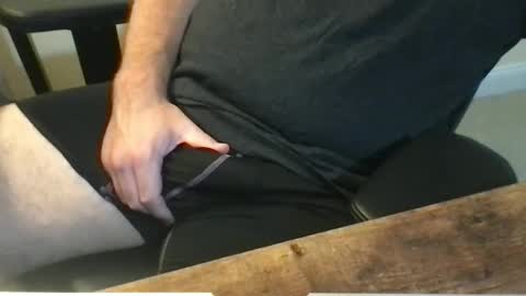 Snapshot of kickboxer04 chatting on October 24, 2025, 12:30 am kickboxer04 online show from October 24, 2025, 12:30 am