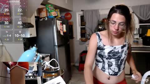 Snapshot of kierbearkisses chatting on November 4, 2025, 4:33 am Kiersten online show from November 4, 2025, 4:33 am