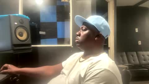 Snapshot of kiilammclain chatting on October 7, 2025, 7:38 am kiilammclain online show from October 7, 2025, 7:38 am