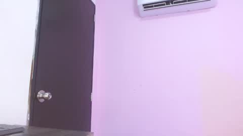 Melody online show from October 9, 2025, 12:47 pm