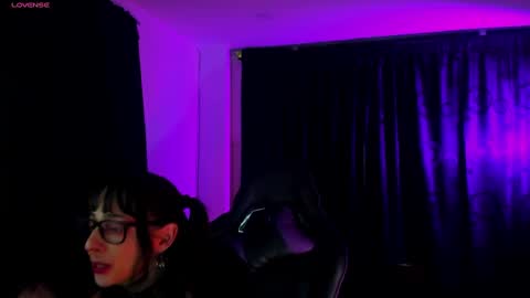 Kizuky online show from December 26, 2024, 3:49 am