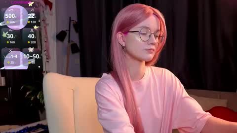 kiki_blue_eyes online show from January 9, 2026, 5:43 am