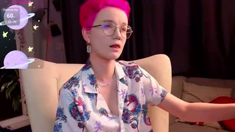 kiki_blue_eyes online show from January 14, 2026, 4:29 am