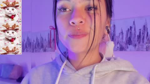 Snapshot of kiki_cams chatting on December 18, 2024, 4:09 am kIKI online show from December 18, 2024, 4:09 am