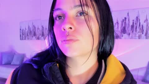 Snapshot of kiki_cams chatting on January 8, 2025, 3:29 am kIKI online show from January 8, 2025, 3:29 am