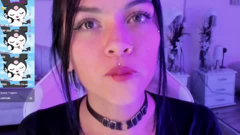 Snapshot of kiki_cams chatting on January 22, 2025, 10:29 am kIKI online show from January 22, 2025, 10:29 am