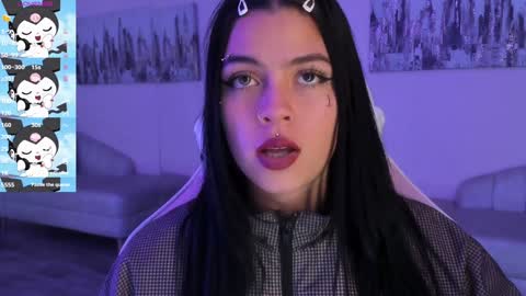 Snapshot of kiki_cams chatting on January 23, 2025, 10:01 am kIKI online show from January 23, 2025, 10:01 am