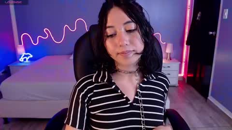 Snapshot of kiki_cams chatting on February 24, 2025, 2:58 pm kIKI online show from February 24, 2025, 2:58 pm