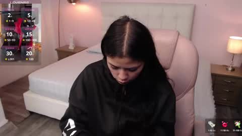 Snapshot of kiki_cams chatting on September 16, 2025, 11:11 am kIKI online show from September 16, 2025, 11:11 am