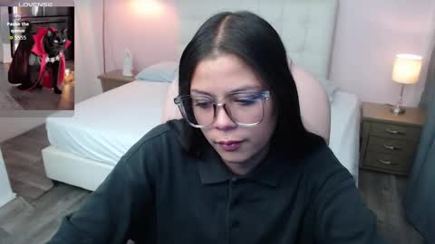 Snapshot of kiki_cams chatting on September 17, 2025, 12:51 pm kIKI online show from September 17, 2025, 12:51 pm