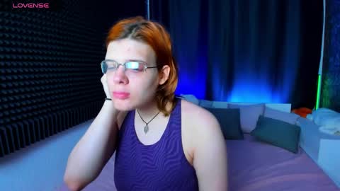 Kiki online show from December 16, 2024, 10:08 am