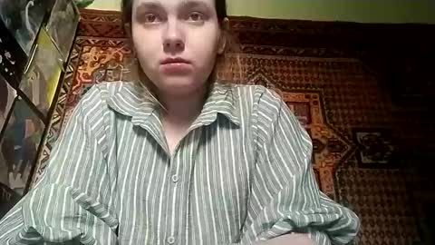 kikibang_ online show from March 28, 2026, 10:15 am