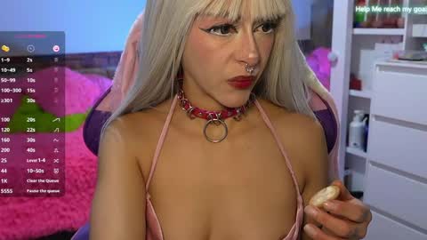 kiki online show from May 21, 2026, 9:22 pm