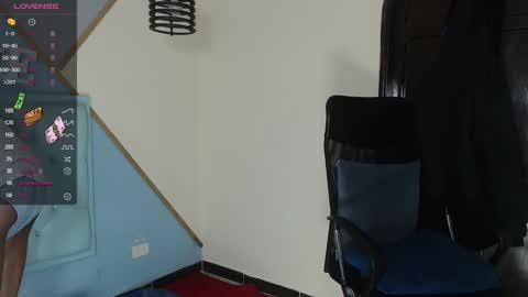 Snapshot of kilian_xx chatting on December 15, 2024, 1:32 pm Kilian xxx online show from December 15, 2024, 1:32 pm