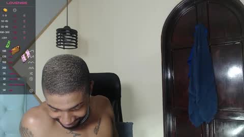 Snapshot of kilian_xx chatting on January 11, 2025, 3:20 pm Kilian xxx online show from January 11, 2025, 3:20 pm