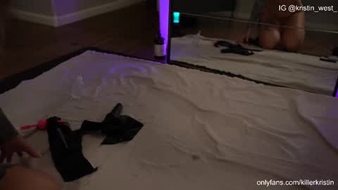 Snapshot of killerkristin_ chatting on November 11, 2025, 5:51 am Kristin online show from November 11, 2025, 5:51 am