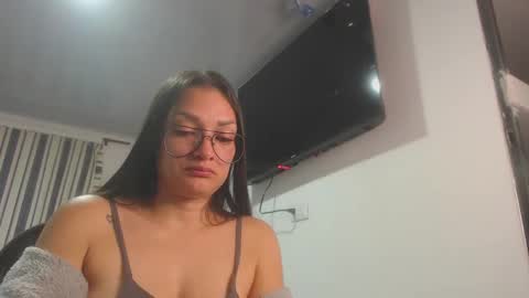 Snapshot of killey_saints chatting on January 26, 2025, 3:17 am killey online show from January 26, 2025, 3:17 am