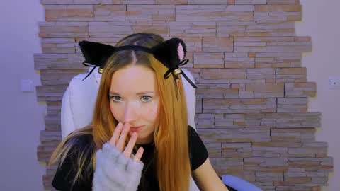 Snapshot of kim_boyd chatting on December 7, 2024, 6:59 pm kim_boyd online show from December 7, 2024, 6:59 pm