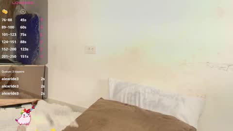 Kim  Follow me please online show from November 29, 2025, 3:09 am