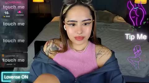 Kim online show from November 27, 2025, 8:27 am