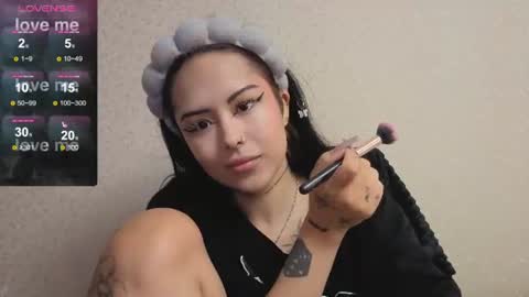 Kim online show from July 25, 2026, 2:09 am