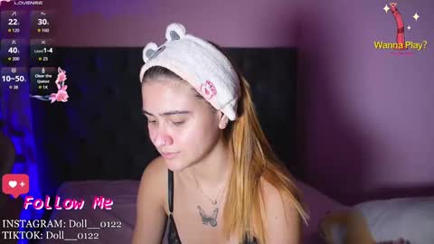 Snapshot of kim_dolls1823 chatting on September 19, 2025, 1:40 am ISABELLA 3 online show from September 19, 2025, 1:40 am