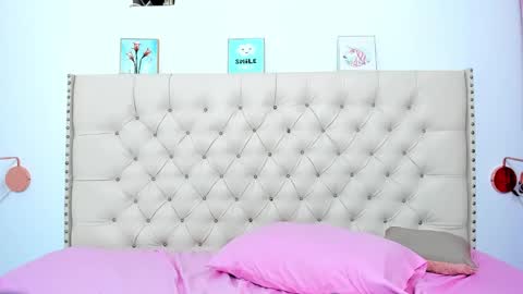 kim_eli online show from December 15, 2024, 10:47 pm