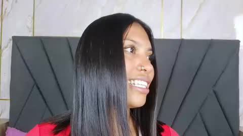 kim  online show from November 7, 2025, 8:42 pm