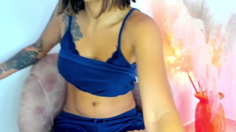 Snapshot of kim_murphy chatting on January 24, 2025, 12:10 pm Kim Murphy online show from January 24, 2025, 12:10 pm