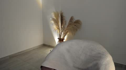 Snapshot of kim_murphy chatting on October 28, 2025, 1:14 pm Kim Murphy online show from October 28, 2025, 1:14 pm