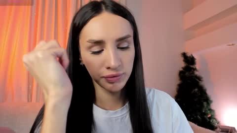 Kim Oberlin online show from December 14, 2025, 5:57 am