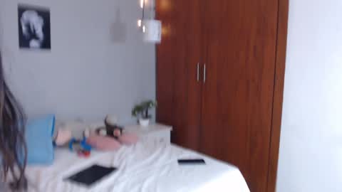 Snapshot of kimandyuk chatting on December 22, 2024, 4:59 pm Kim  Yuk online show from December 22, 2024, 4:59 pm