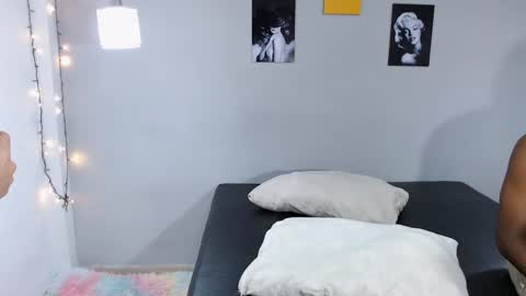 Snapshot of kimandyuk chatting on January 14, 2025, 7:21 pm Kim  Yuk online show from January 14, 2025, 7:21 pm