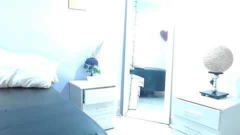 Snapshot of kimandyuk chatting on January 29, 2025, 2:30 am Kim  Yuk online show from January 29, 2025, 2:30 am