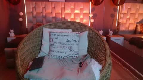 Kym online show from February 25, 2026, 10:30 pm