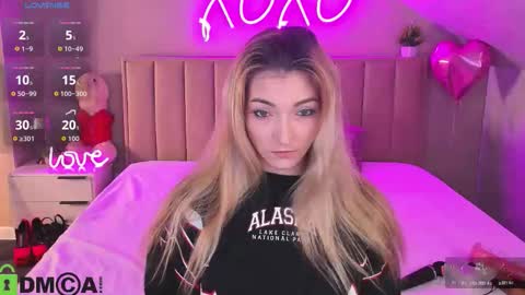 kimberlly_smith online show from February 27, 2026, 12:21 am