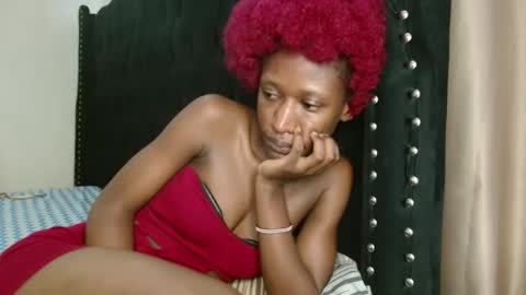 Snapshot of kimberly_chloe chatting on February 25, 2026, 10:36 am Kimberly online show from February 25, 2026, 10:36 am