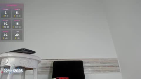 Kimberly 3 online show from November 22, 2025, 10:09 pm