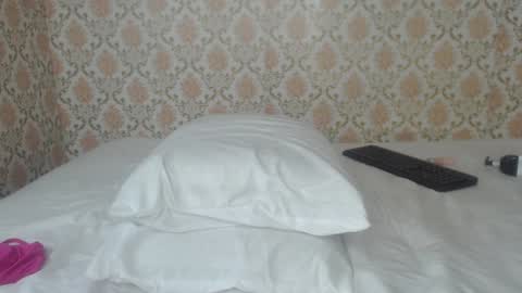 Kimberly online show from January 14, 2025, 2:40 am