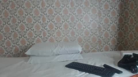 Kimberly online show from February 4, 2025, 11:06 pm