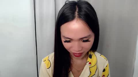 Kimberly online show from October 1, 2025, 12:27 am