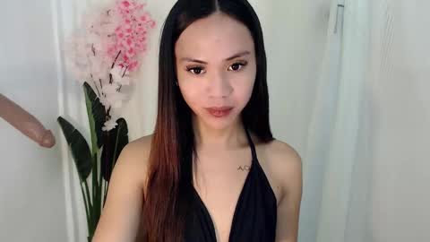 Snapshot of kimberly_tart chatting on May 17, 2026, 10:50 pm Kimberly online show from May 17, 2026, 10:50 pm