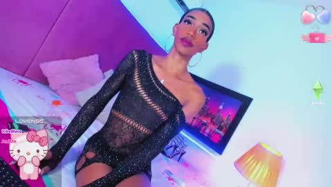 Snapshot of kimberly_thompsom chatting on October 13, 2025, 7:03 pm Your Queen KIM online show from October 13, 2025, 7:03 pm