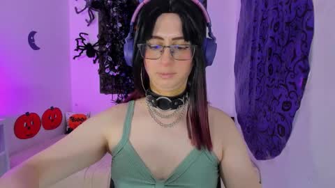 Snapshot of kimberly_thonson chatting on October 22, 2025, 3:45 pm kimberly_thonson online show from October 22, 2025, 3:45 pm