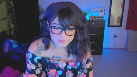 Kimberly Polizzi     online show from September 16, 2025, 2:34 am