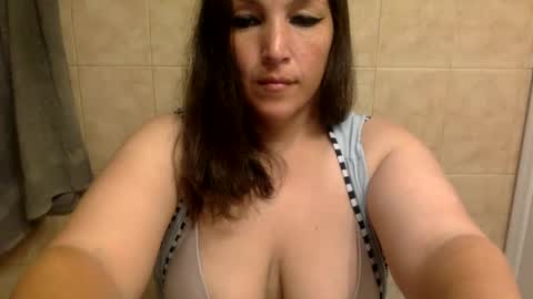 KimberlyLynn online show from October 30, 2025, 9:22 am