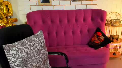 Snapshot of kimberlymaran chatting on February 21, 2025, 3:10 pm The one that you wont be able to forget online show from February 21, 2025, 3:10 pm